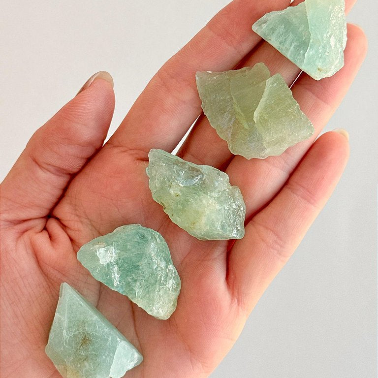 Água Marinha Natural Bruta - Pedra da Ansiedade, Desfaz Confusões, Protege os Pensamentos