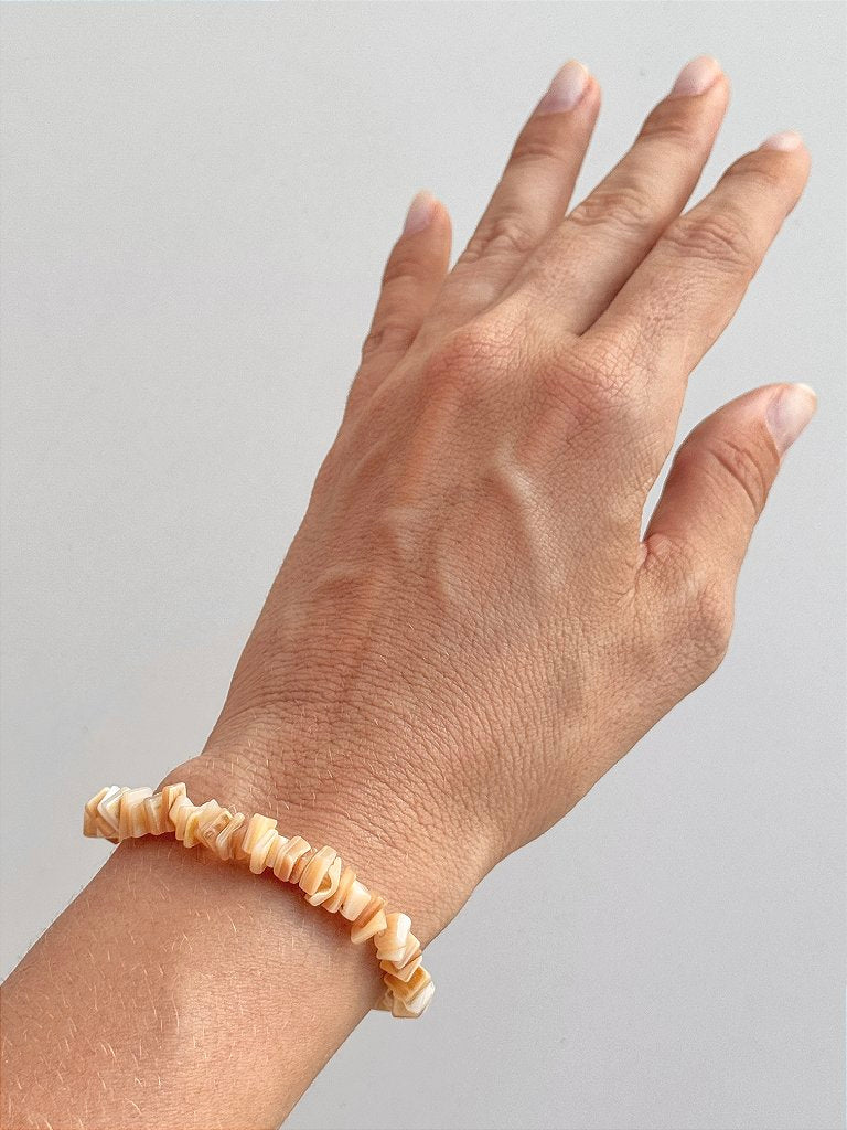 Pulseira de Madre Pérola Mista - Amor Universal, Proteção e Riqueza
