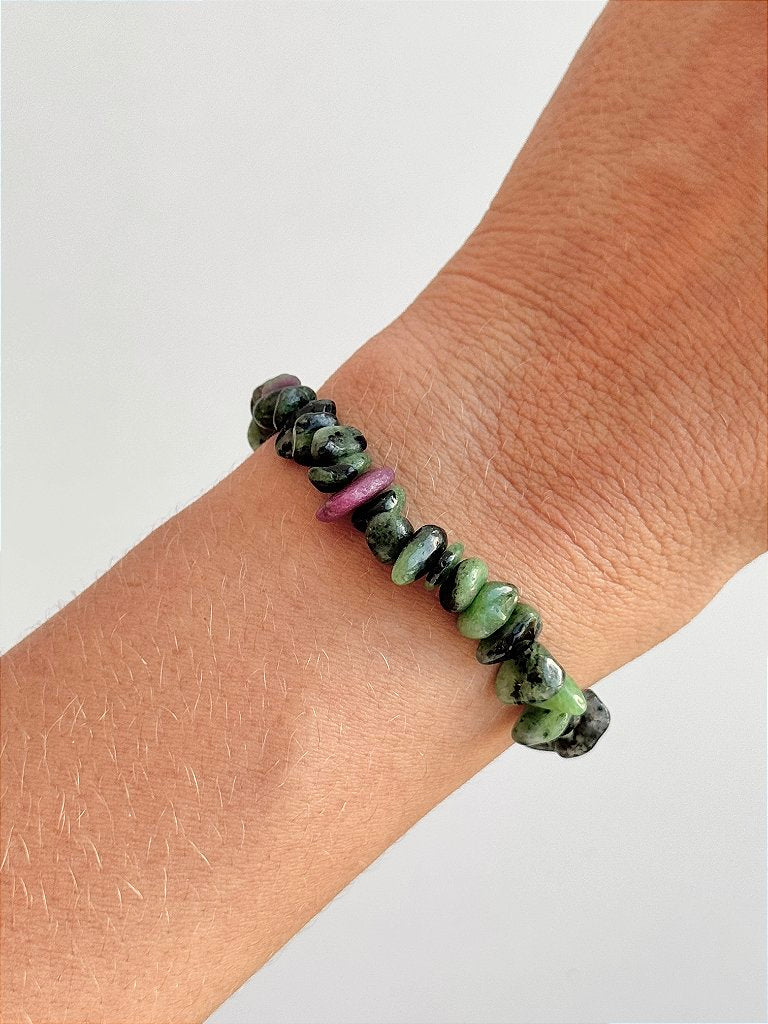 Pulseira de Zoisita com Rubi - Paixão pela Vida, Sucesso, Sabedoria para Decisões e Saúde