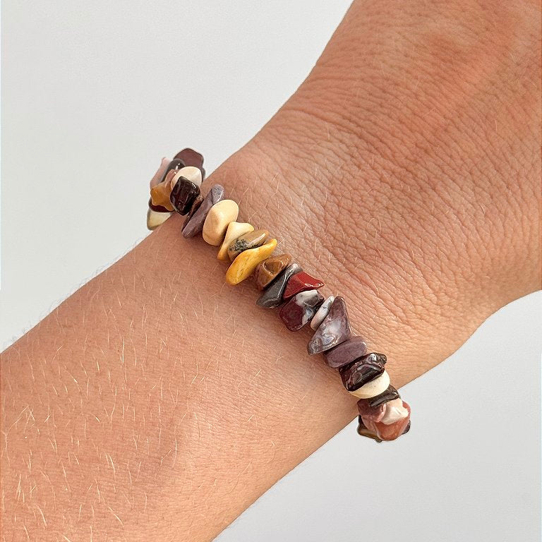 Pulseira de Jaspe Mokaíta - Coragem e Força; Correção de Karmas; Conexão com Ancestrais; Jovialidade