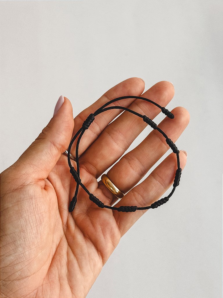 Pulseira Kabbalah dos 7 Nós Preta - Amuleto de Força, Firmeza e Proteção