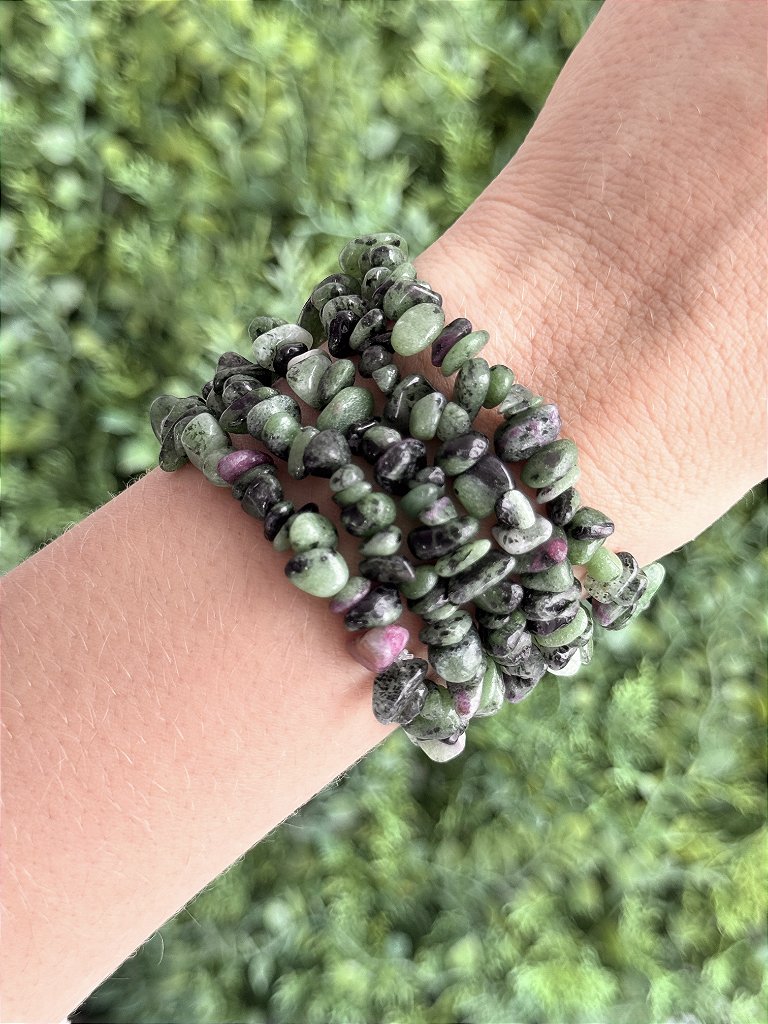 Pulseira de Zoisita com Rubi - Paixão pela Vida, Sucesso, Sabedoria para Decisões e Saúde