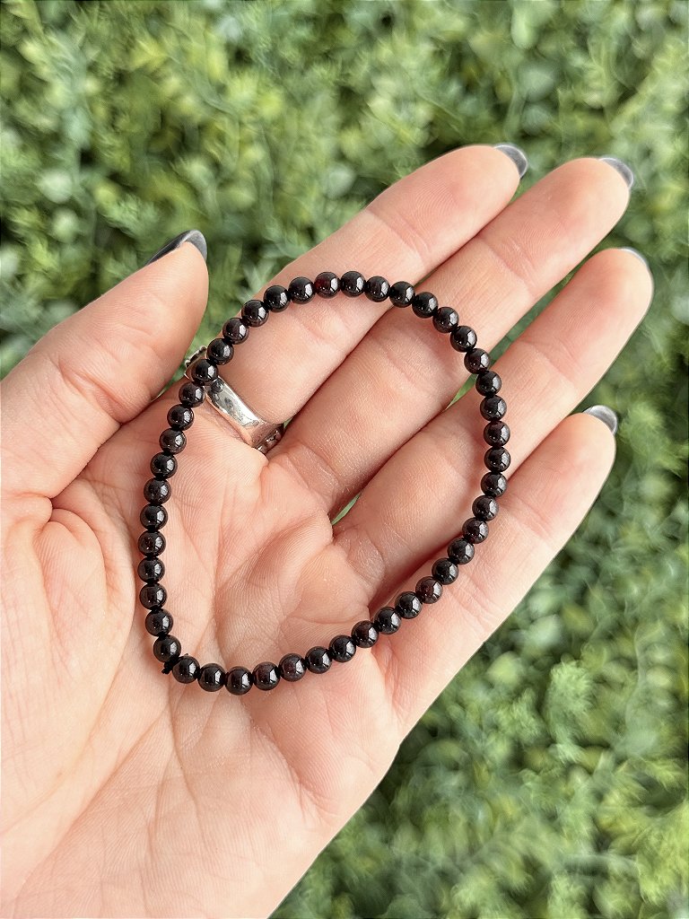 Pulseira de Granada Redonda 4mm - Poder Sexual, Ousadia, Autoestima, Paixão e Desejo