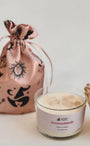 Vela Aromática Autocuidado - Aroma Leve de Cravo e Canela; Com Quartzo Rosa