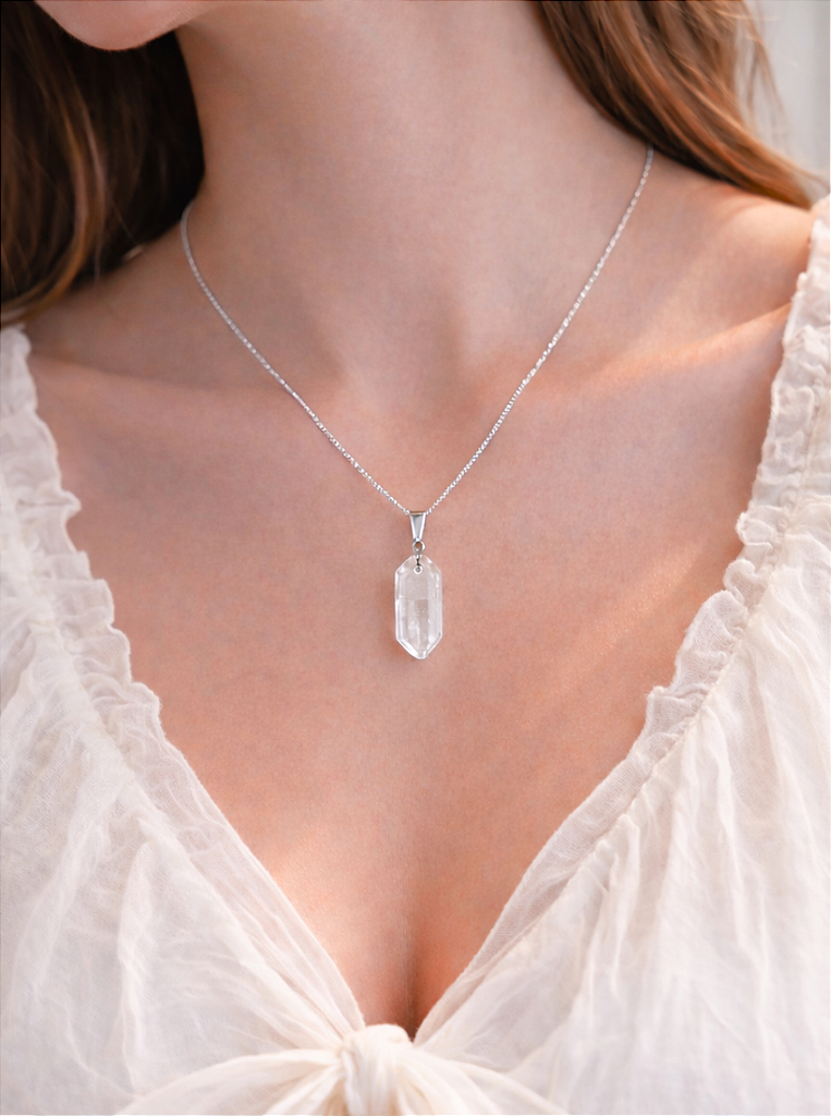 Pingente Ponta de Quartzo Cristal - Intensificador, Iluminação e Energização