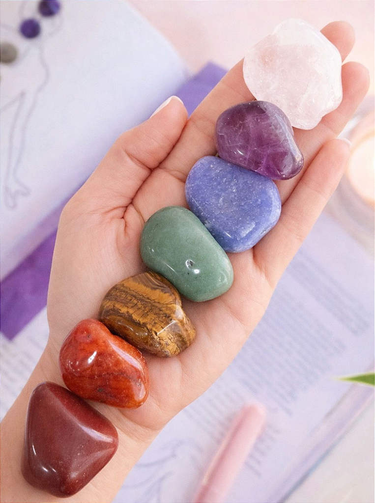 Kit Chakras Rolado - 7 Cristais + Instruções - Equilíbrio, Energia e Reconexão