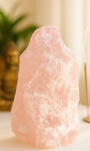 Quartzo Rosa - Base Serrada GRANDE 20cm - Amor Próprio, Perdão, Acolhimento e Gratidão