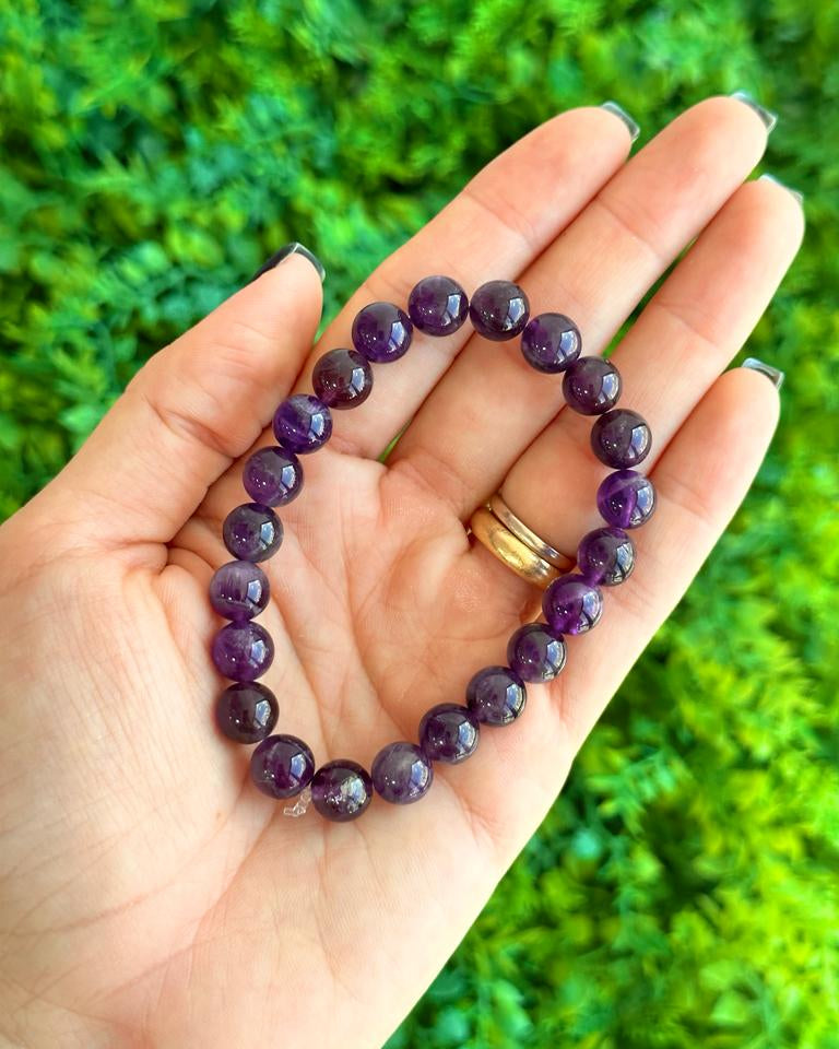 Pulseira de Ametista Redonda 8mm - Intuição, Conexão, Espiritualidade e Eleva a Vibração