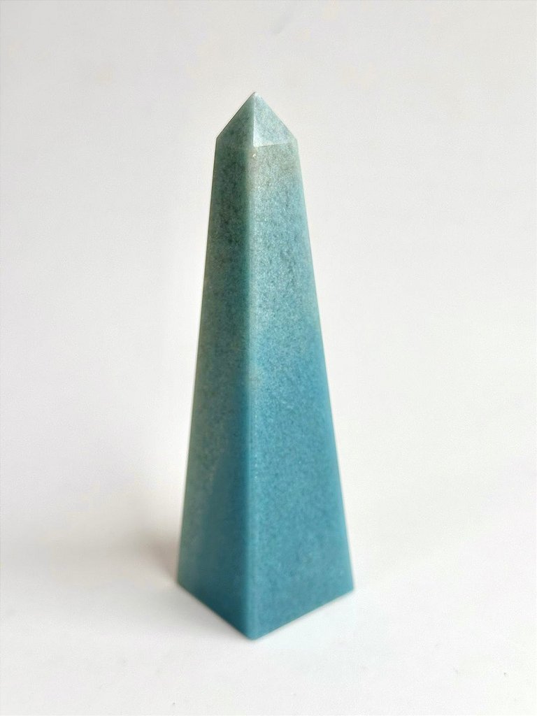 Obelisco de Trolita P - Cristal da Nova Era; Autocrítica, Produtividade sem Ansiedade e Despertar Espiritual