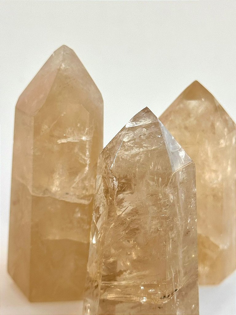 Ponta de Citrino Natural - Autoestima, Alegria e Prosperidade