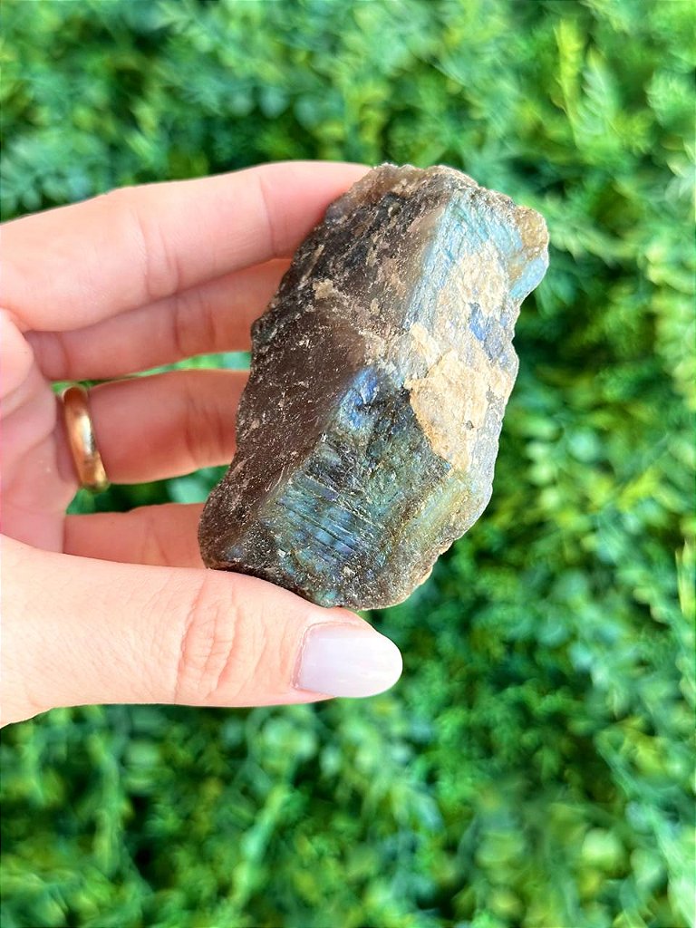 Labradorita Bruta - Pedra da Magia; Quem é você; Conexão Espiritual