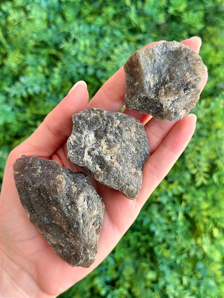 Labradorita Bruta - Pedra da Magia; Quem é você; Conexão Espiritual