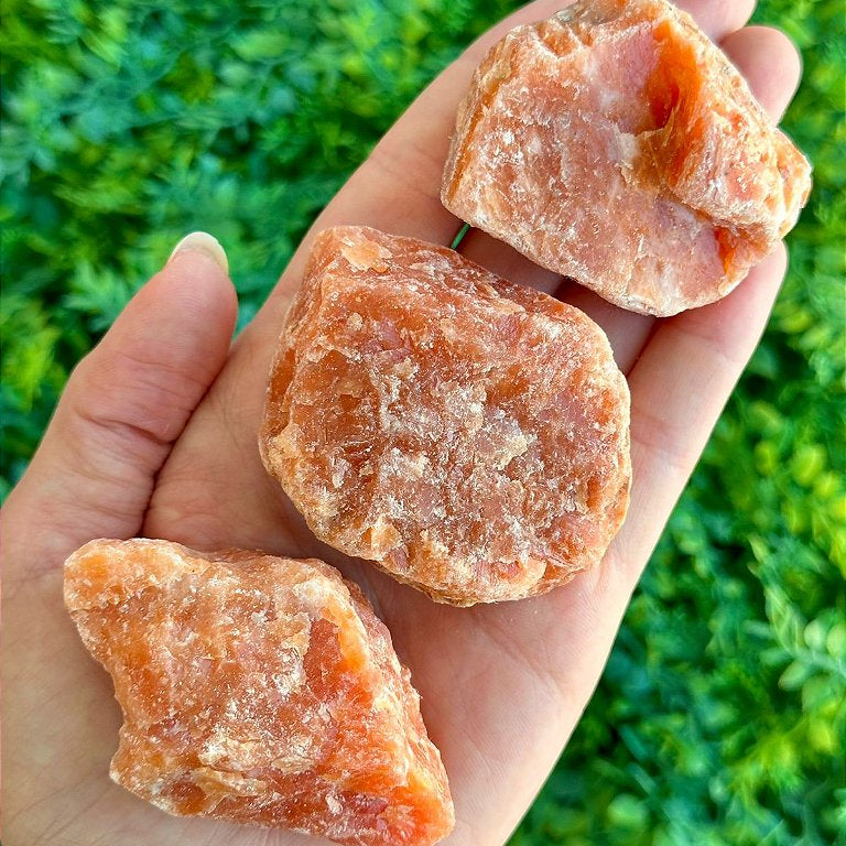 Calcita Laranja Bruta G - Pedra da Alegria, Vitalidade, Expressão