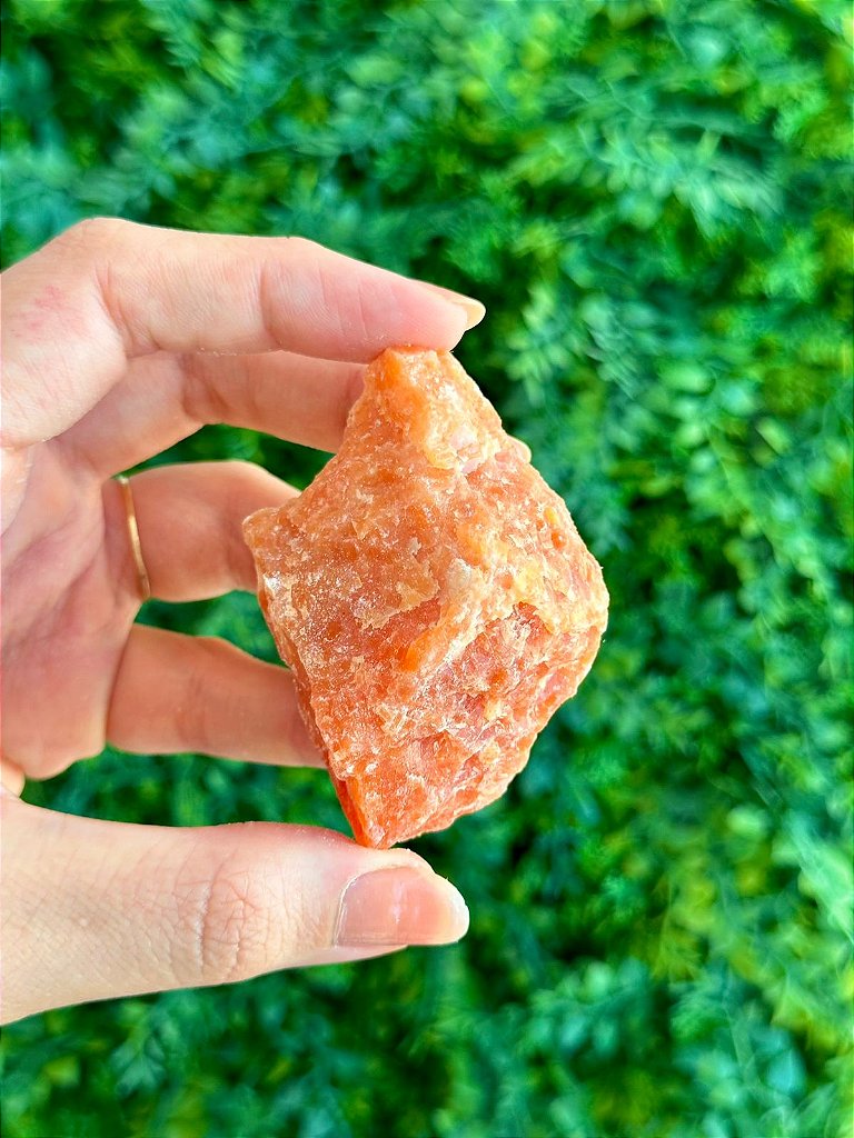 Calcita Laranja Bruta G - Pedra da Alegria, Vitalidade, Expressão