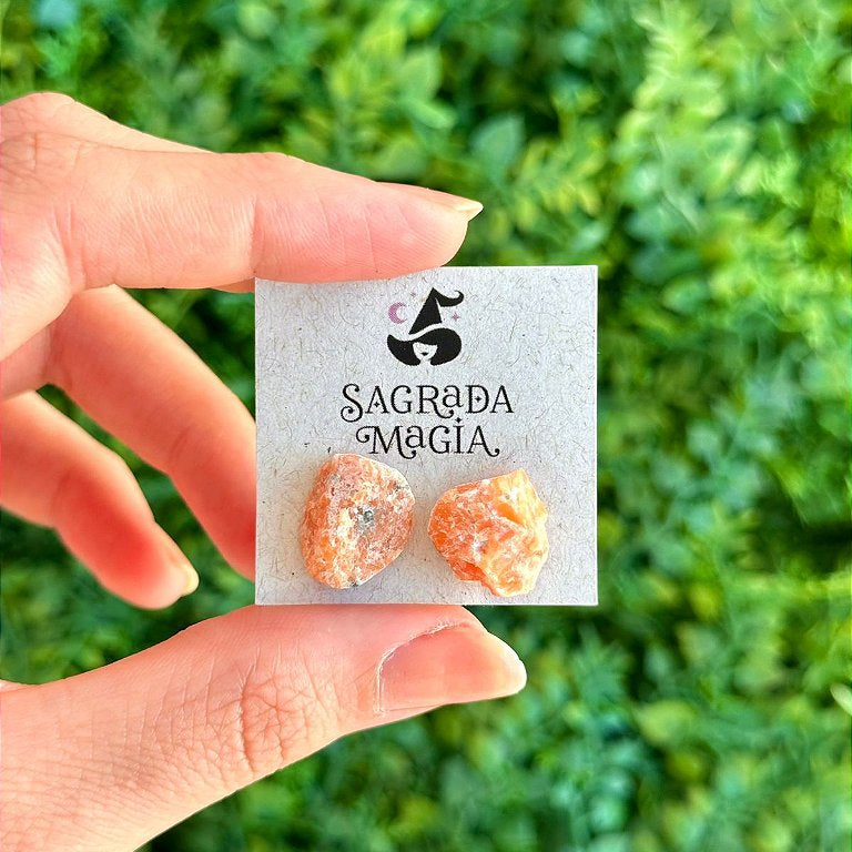 Brinco de Calcita Laranja Bruta - Pedra da Alegria, Vitalidade, Expressão
