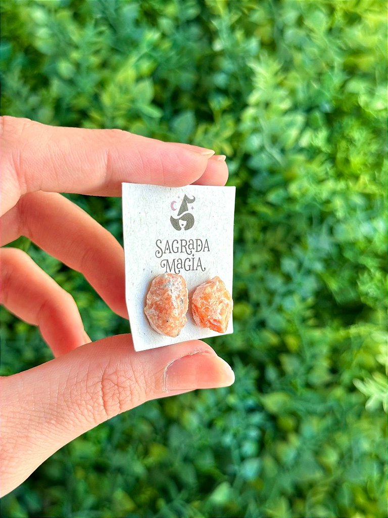 Brinco de Calcita Laranja Bruta - Pedra da Alegria, Vitalidade, Expressão