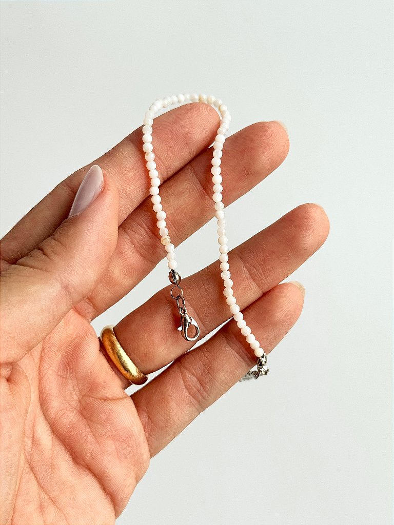 Pulseira de Madrepérola Redonda 2mm - Amor Universal, Proteção e Riqueza