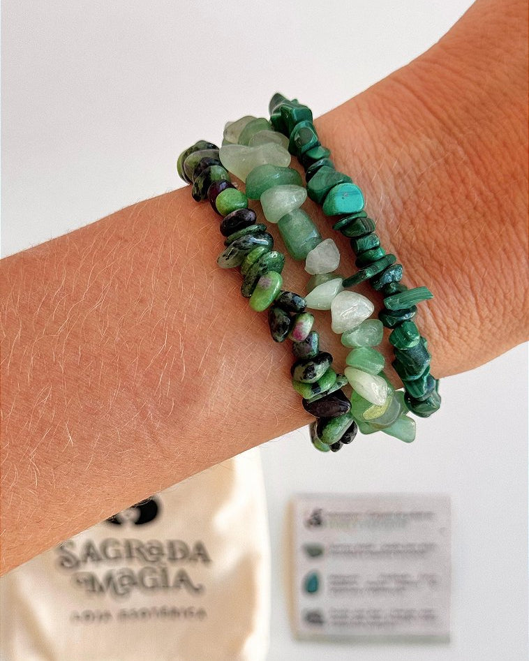 Conjunto Saúde e Vitalidade - Quartzo Verde, Malaquita e Zoisita com Rubi