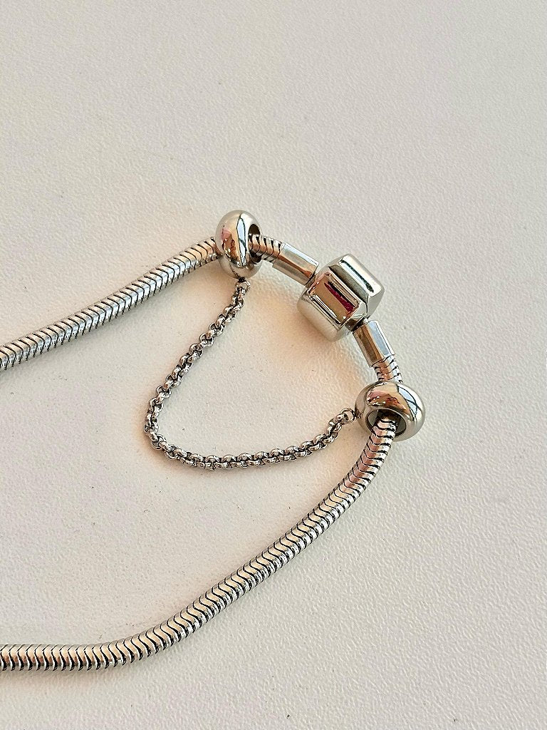 Trava de Segurança com Corrente - para Pulseira Aura