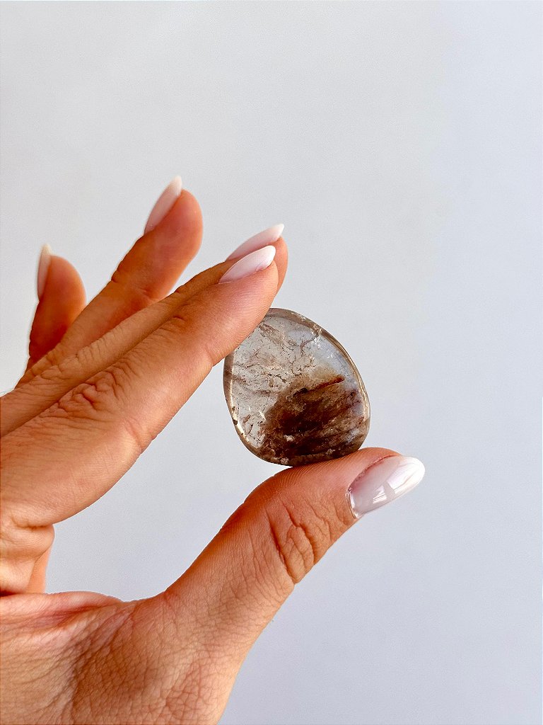 Quartzo Anfibólio Rolado - Cristal RARO - Expansão da Alma; Conexão e Cuidado Espiritual