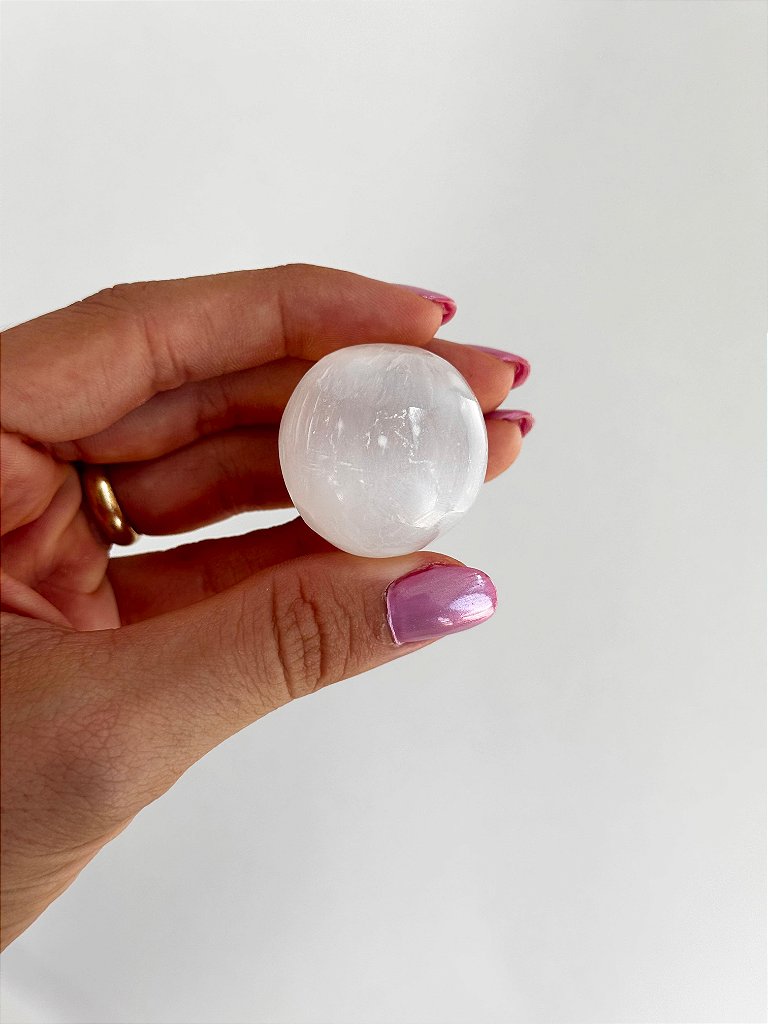 Esfera de Selenita Mini - Limpeza Energética; Paz de Espírito; Cansaço Mental e Dores