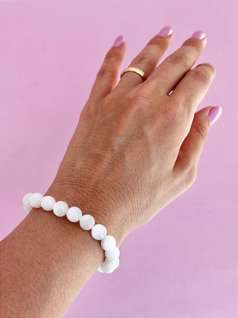Pulseira de Selenita Redonda 8mm - Limpeza Energética; Paz de Espírito; Cansaço Mental e Dores