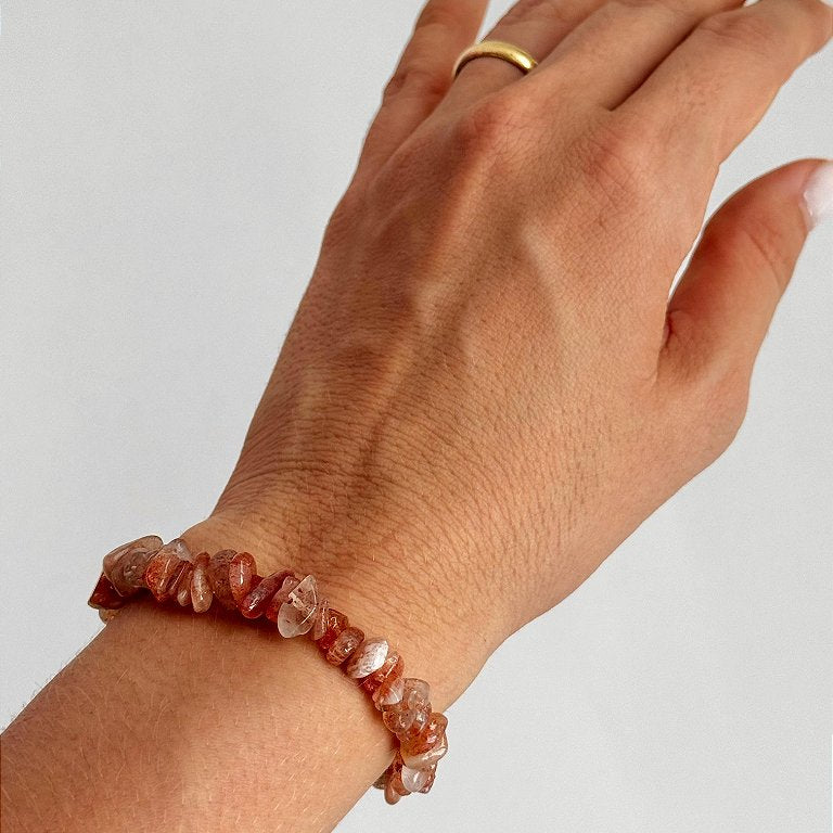 Pulseira de Pedra do Sol - Sucesso, Brilho Pessoal e Fama