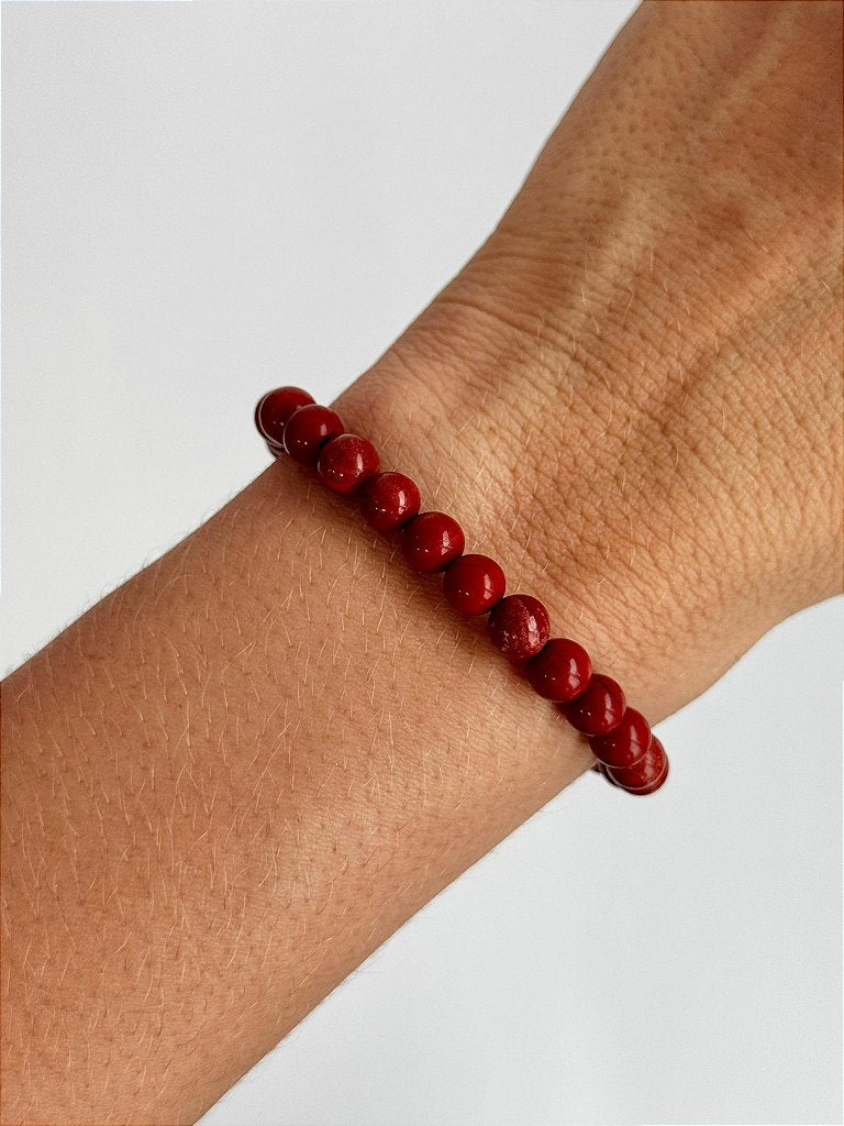 Pulseira de Jaspe Vermelho Redonda 6mm - Coragem, Atitude, Vitalidade e Saúde