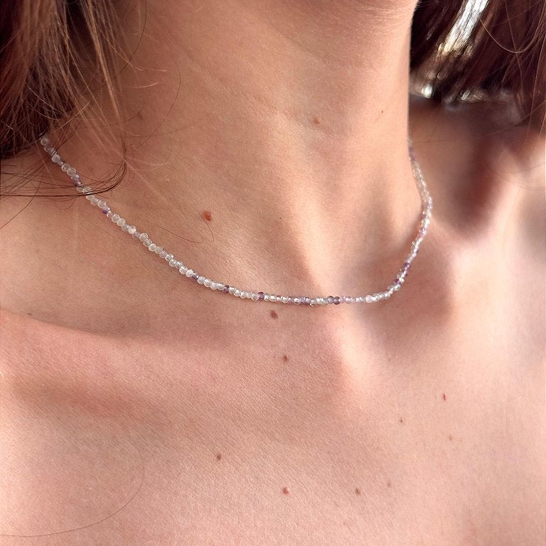 Colar de Fluorita 2mm Multifacetado - Superação, Purificação e Concentração