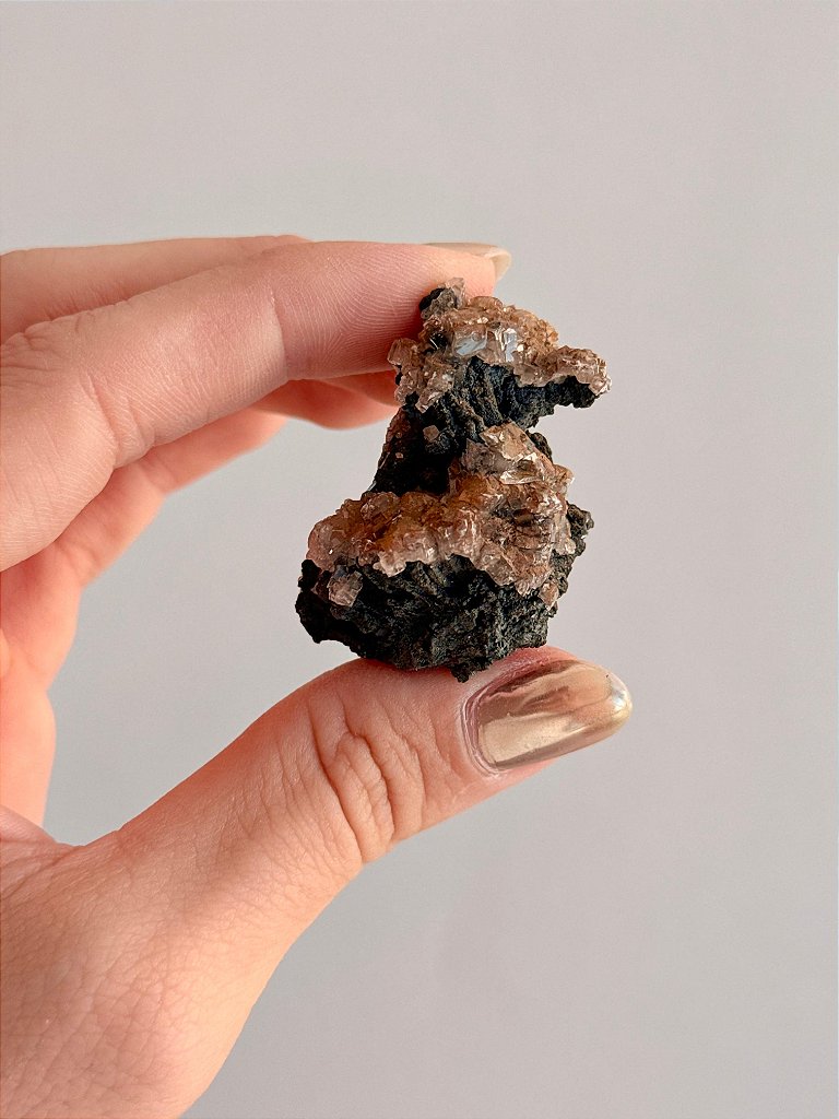 Goethita Bruta Mini - Pedra de Poder; Mistério e Profundidade; Dissolve Bloqueios; Bruxaria